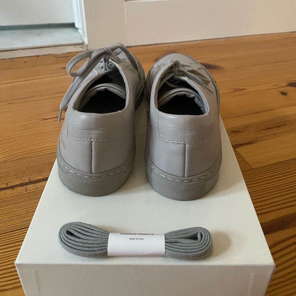 Woman by Common Projects Grey Achilles Low Top Sneaker - Picture 4 of 6
